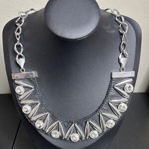 Wild Arrows Elegant Silver Necklace with Crystal Accents